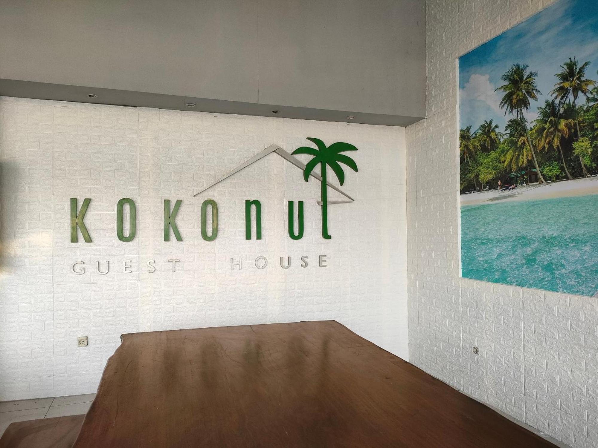 Kokonut Guesthouse Surabaja Exteriér fotografie